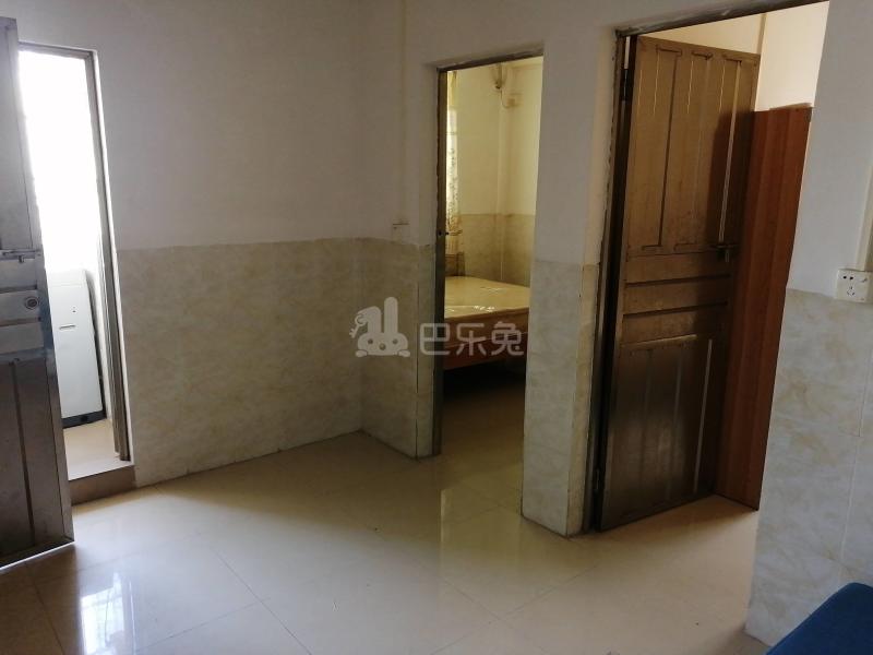 沙涌坊南大街36号6722684客厅图19