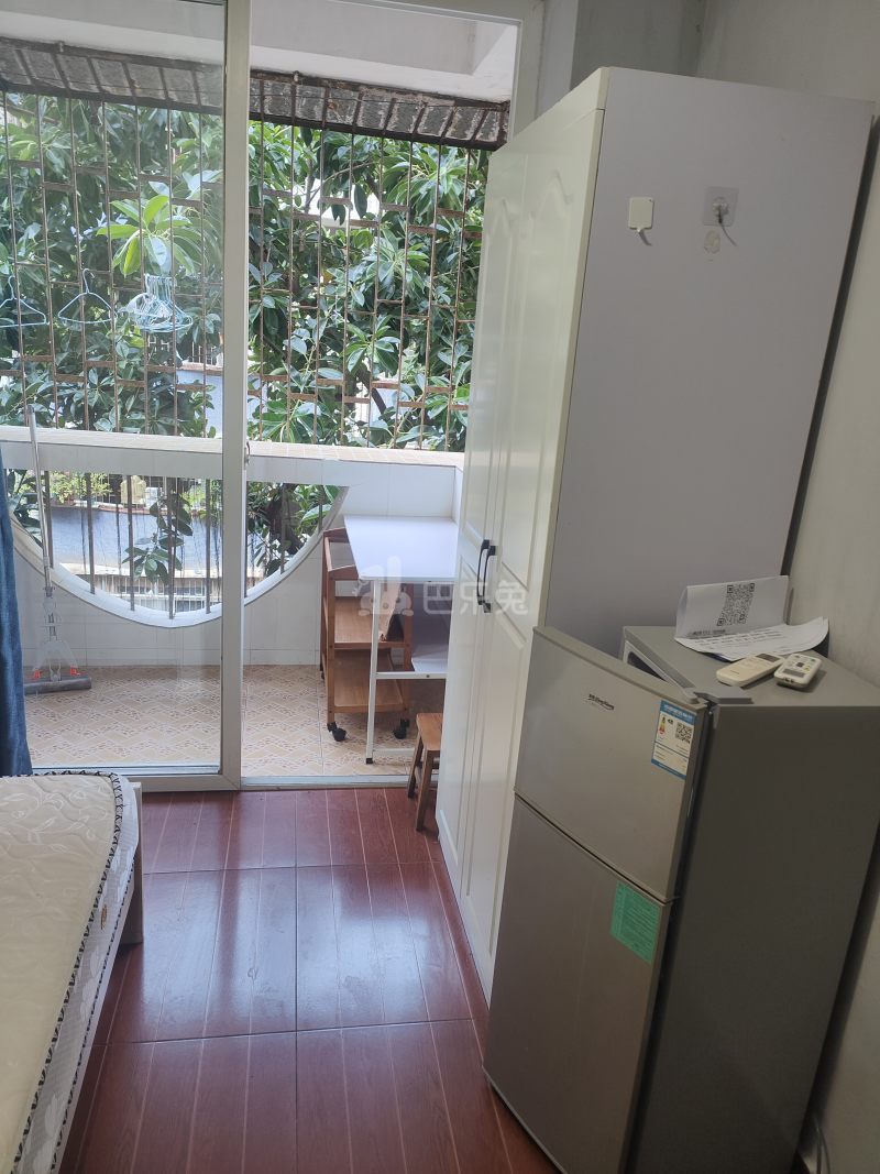 沙河荔园新村6726099卧室图2