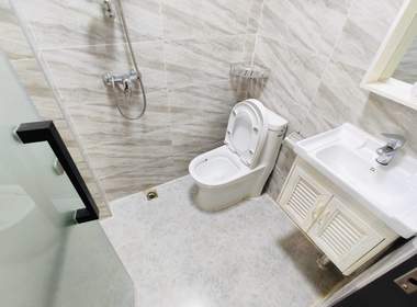 庭苑公寓（四叶草） 1室0厅1卫