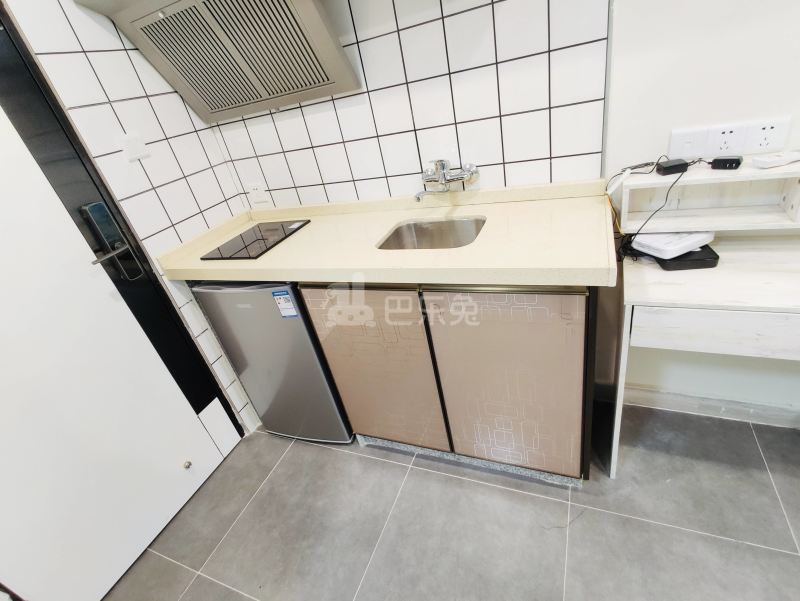 庭苑公寓（四叶草）6728655周边环境图1