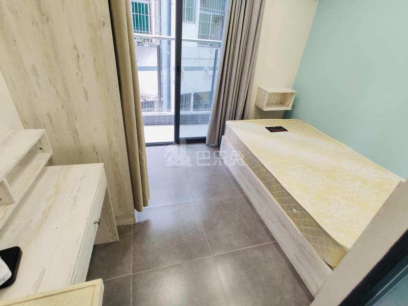 庭苑公寓（四叶草）6728655周边环境图2