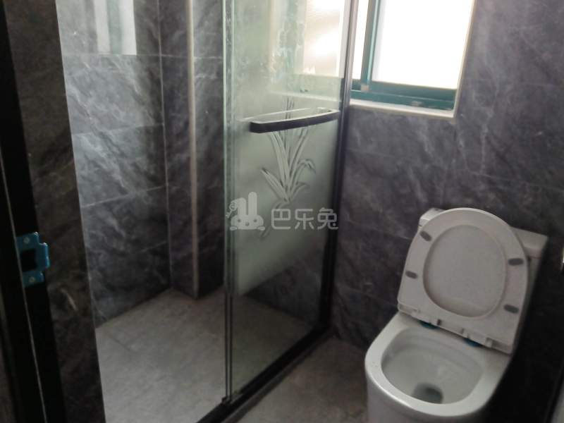 兰沁苑672350卫生间图4