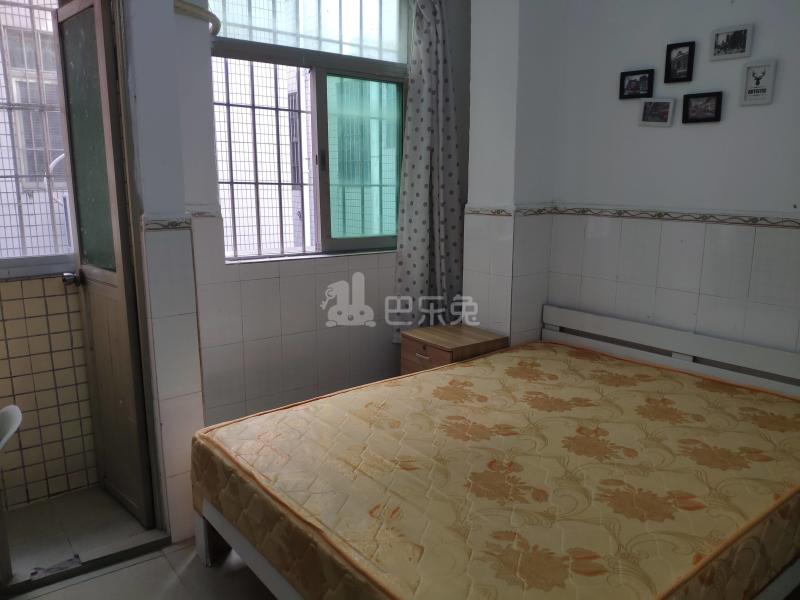 南山村6734880卧室图3