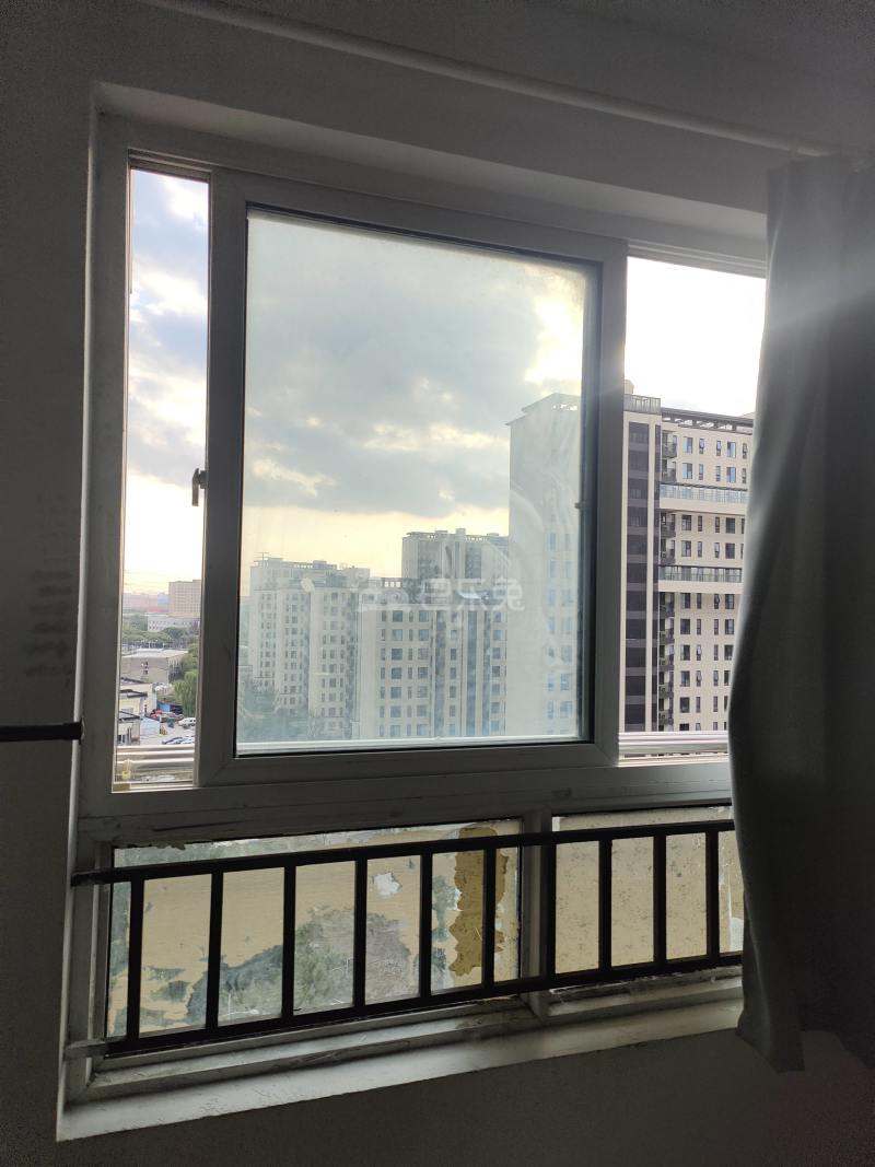 博威天禧嘉苑东区6735008卧室窗户图8