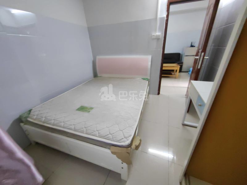 鸿馨公寓（北约街五巷1号）6740320卧室图3