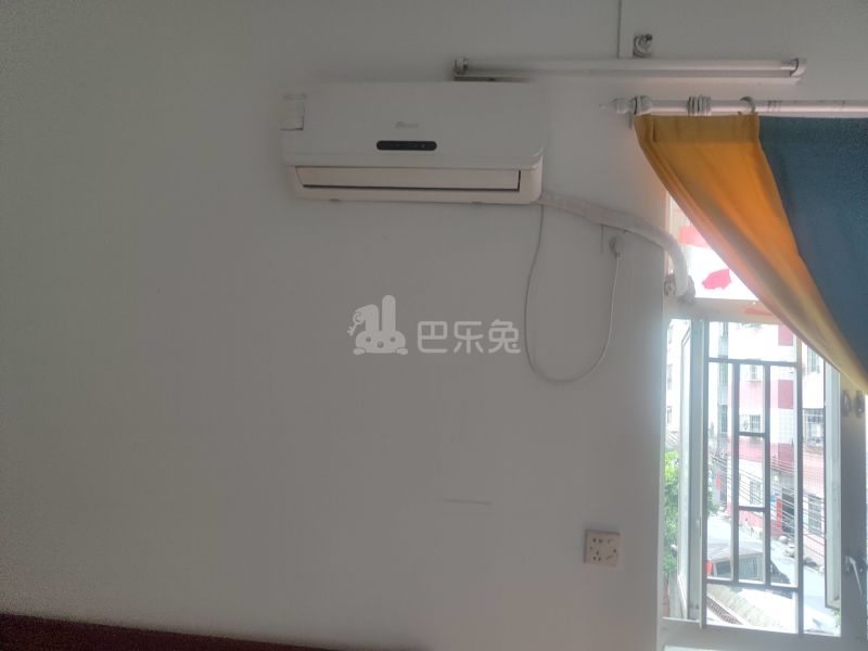 萧岗履泰东街42号6749983卧室图5