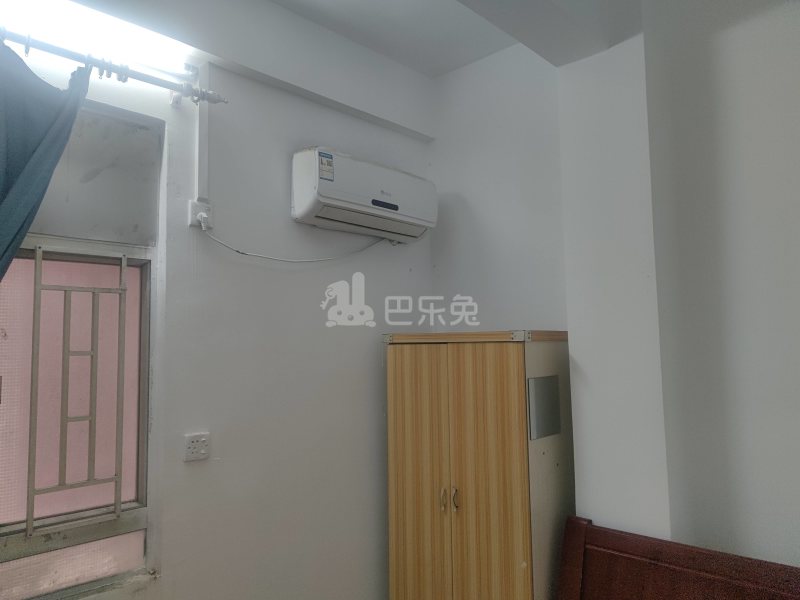 萧岗履泰东街42号6749983卧室图2