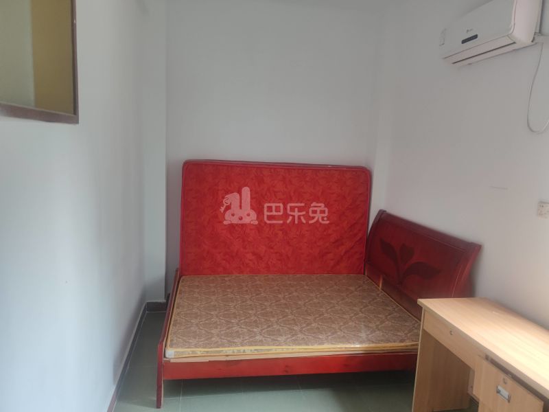 萧岗履泰东街42号6749983卧室图4