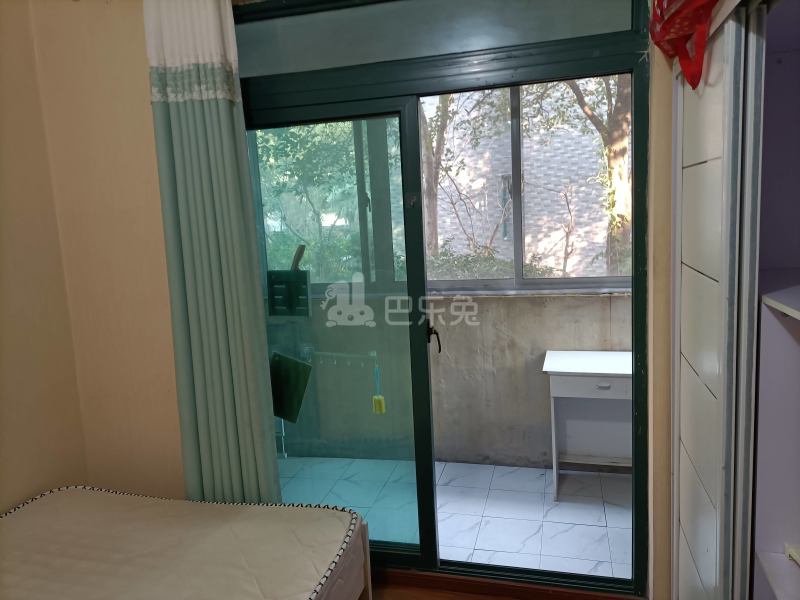 四季绿城北区6761110卧室图3