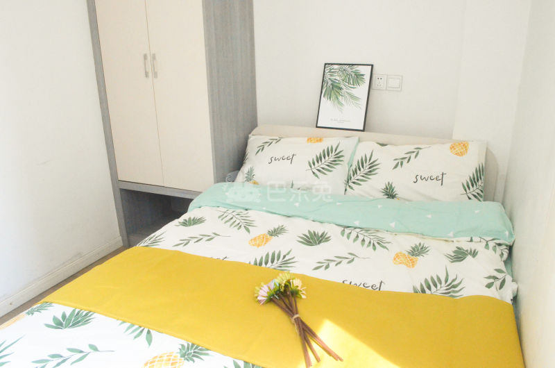 E+青年公寓凤凰西街6771741卧室图3