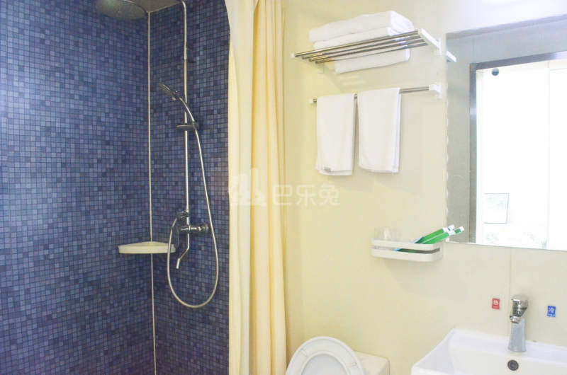 E+青年公寓凤凰西街6771741周边环境图5