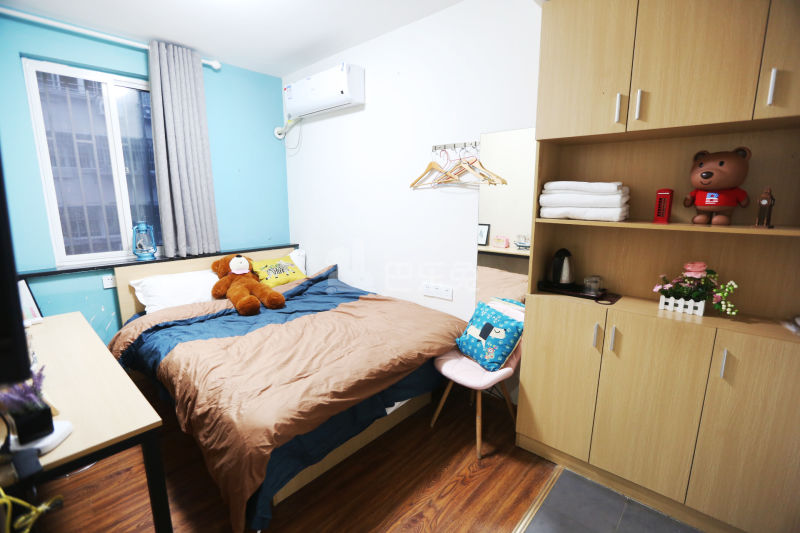 E+青年公寓上海路6776422卧室图1