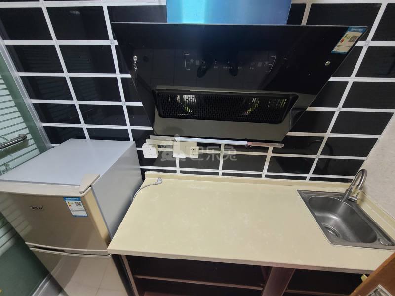 石笋新村6776551厨房图5