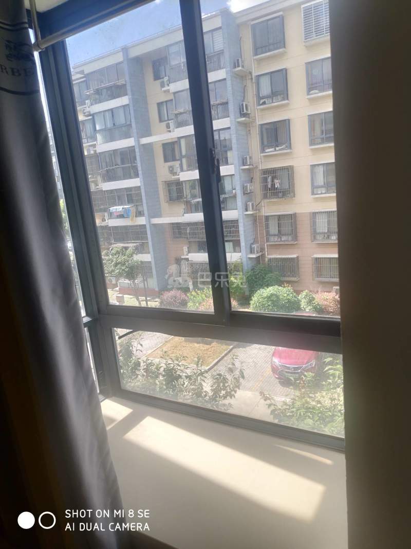 日月华城6776892卧室窗户图10