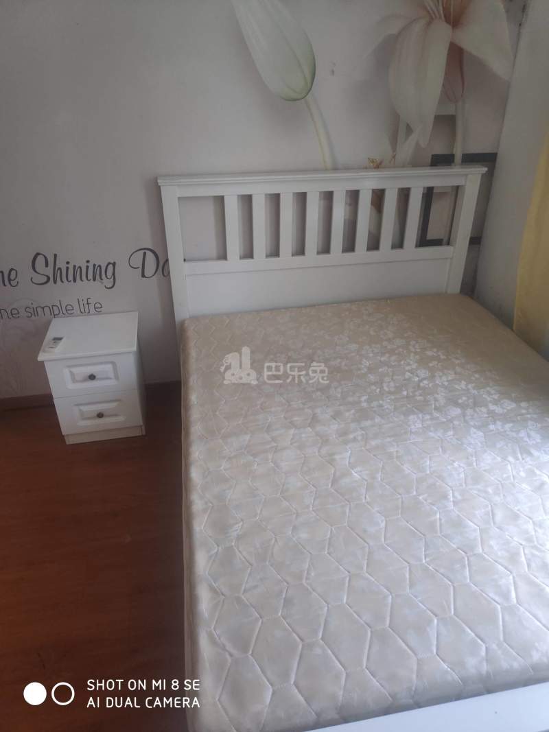 日月华城6776892卧室图2