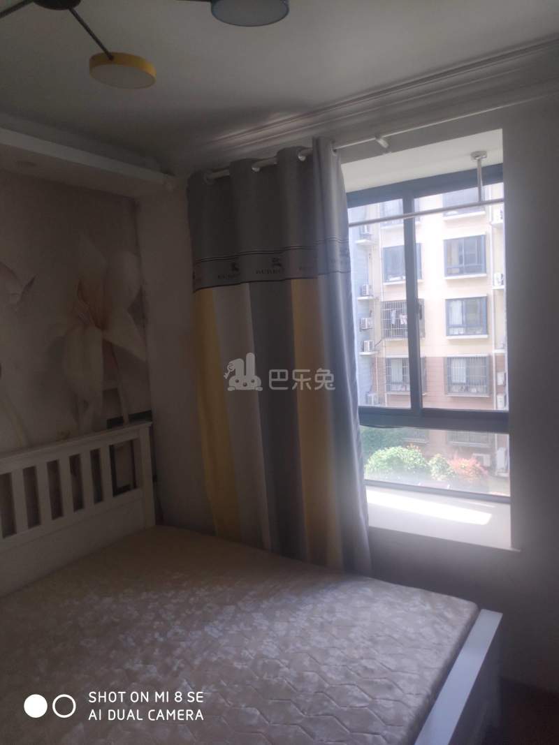 日月华城6776892卧室图1