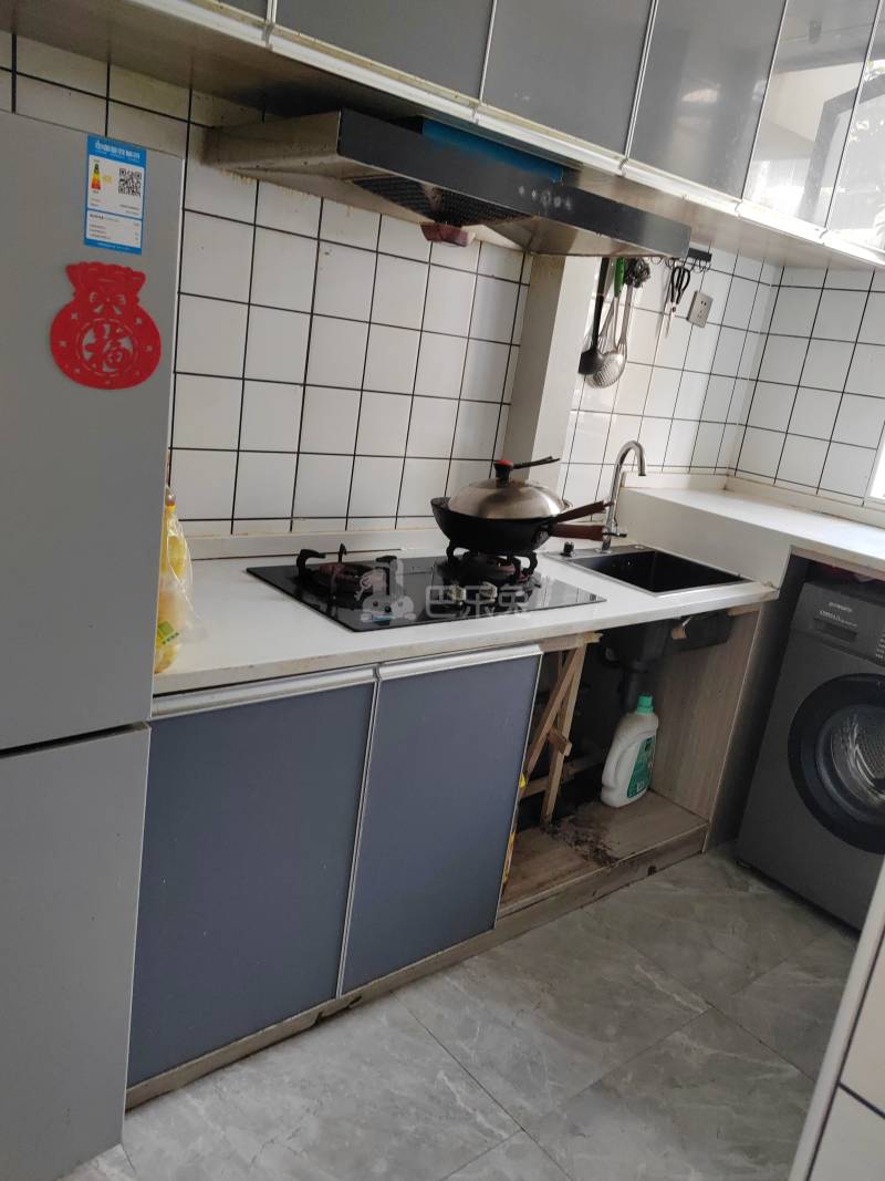 日月华城6776892厨房图4