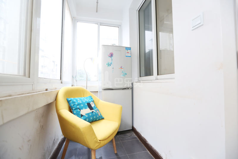 E+青年公寓上海路6777131周边环境图5