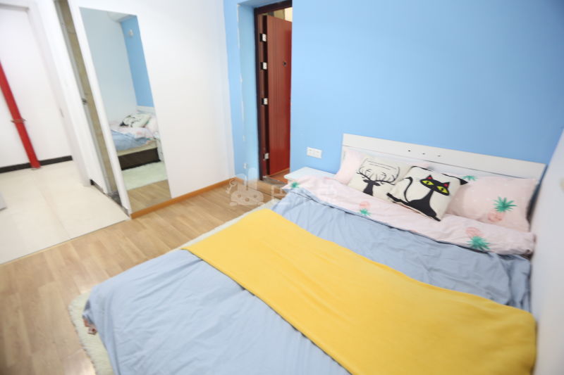 E+ 青年公寓诚信大道6777233卧室图5