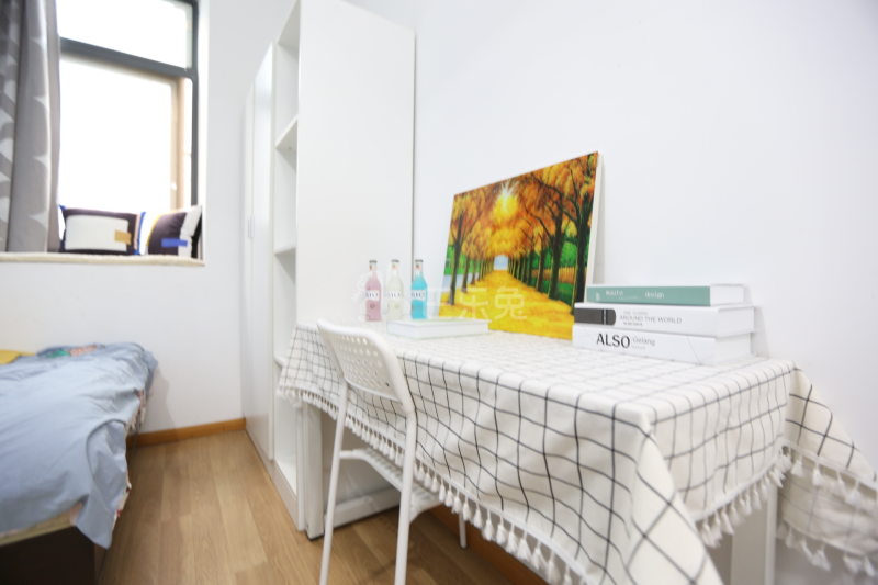 E+ 青年公寓诚信大道6777233卧室图7