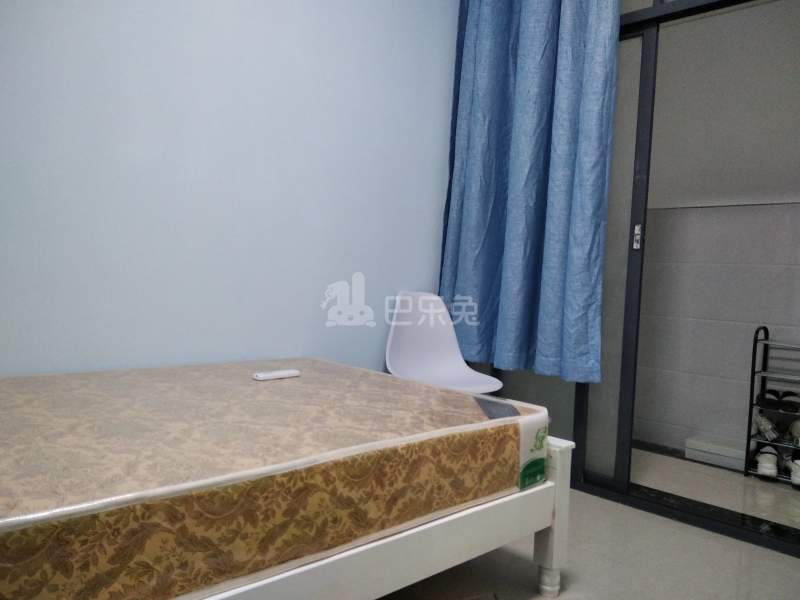 前海丹华6786188卧室图4