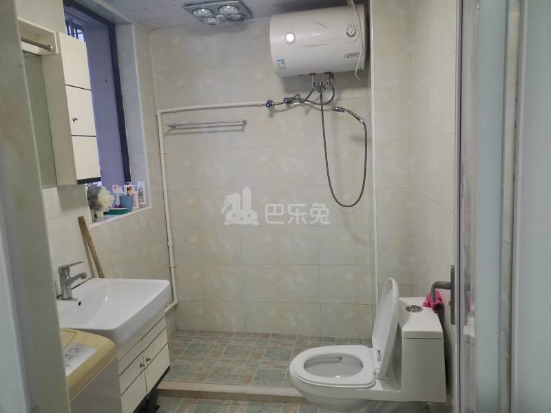 信诚丽都苑2787281卫生间图7