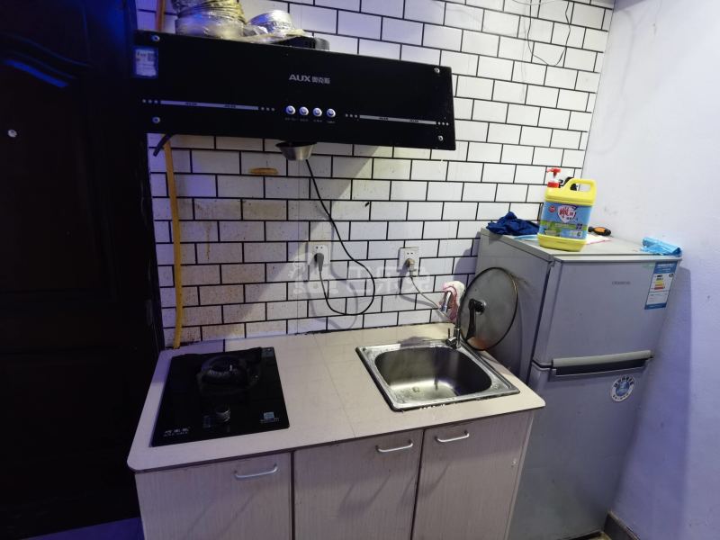 上良小区6791316厨房图6