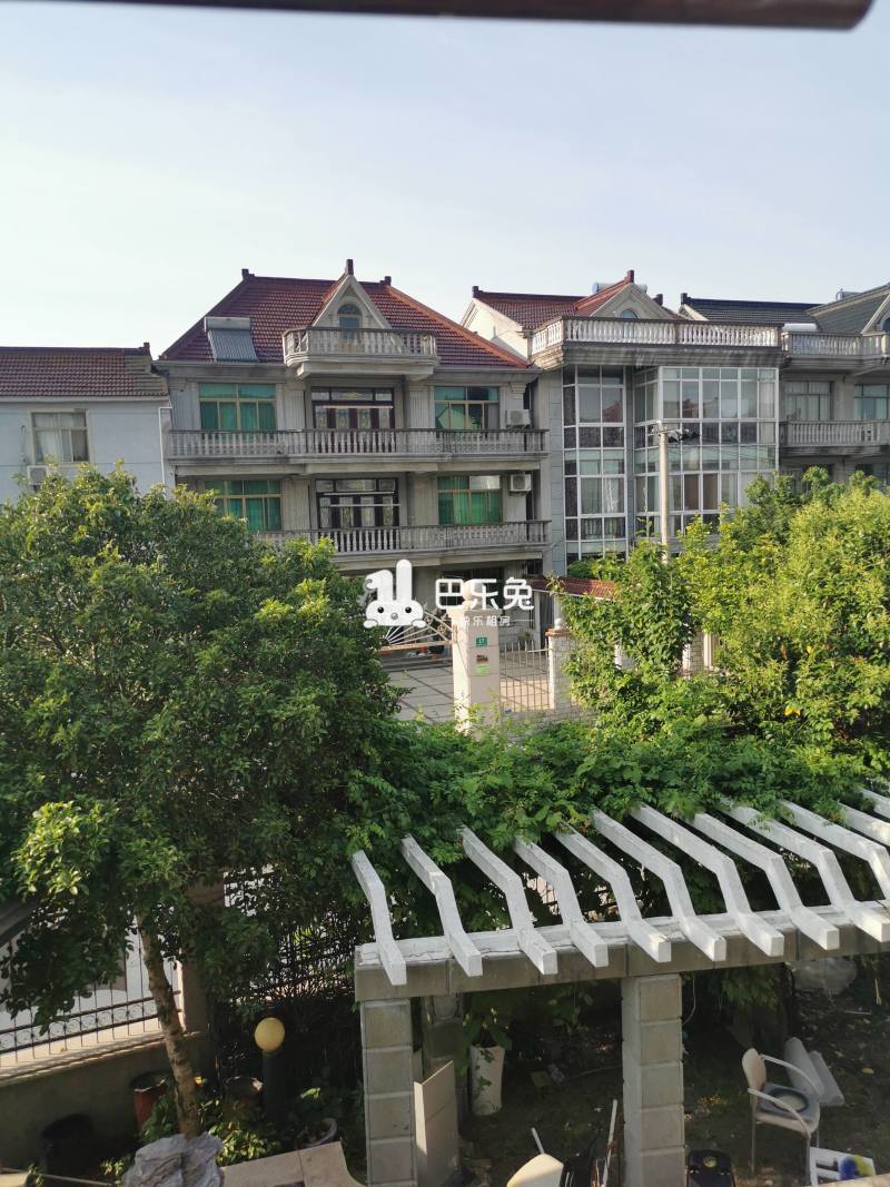 惠南镇南园路162弄1.