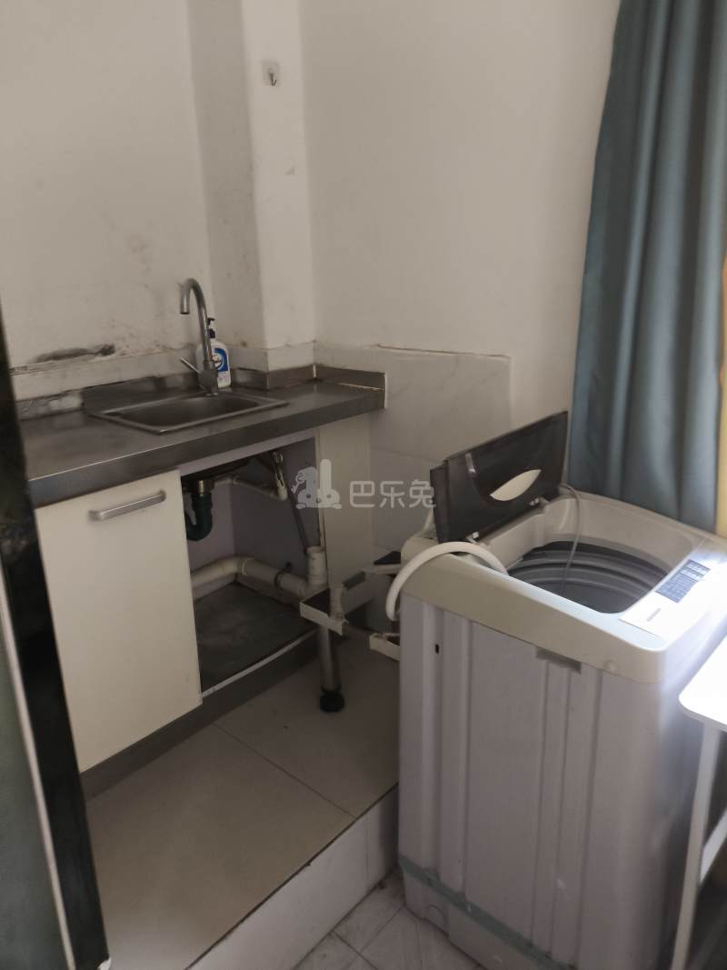 田厦统建楼6813870卧室图2