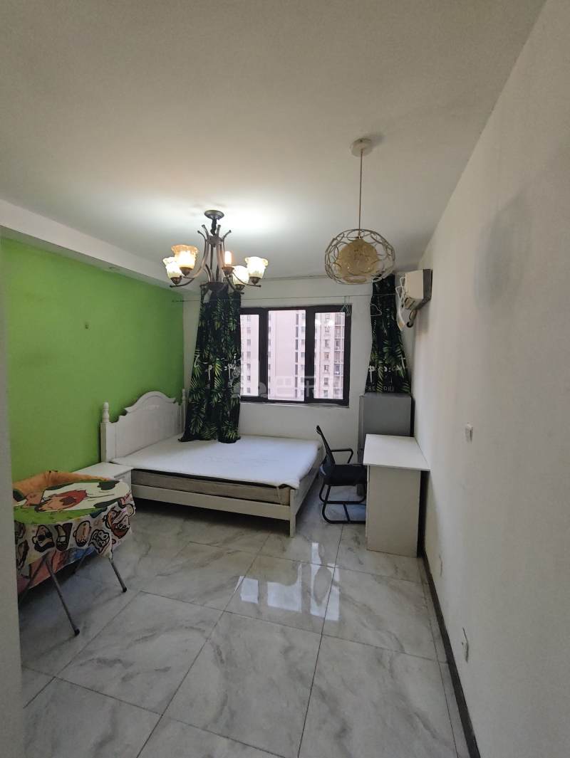 九亭家园2期启民苑6813876卧室图2