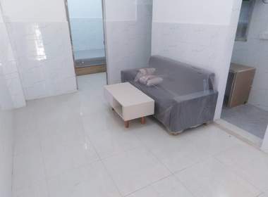 彭上西街23号 1室1厅1卫