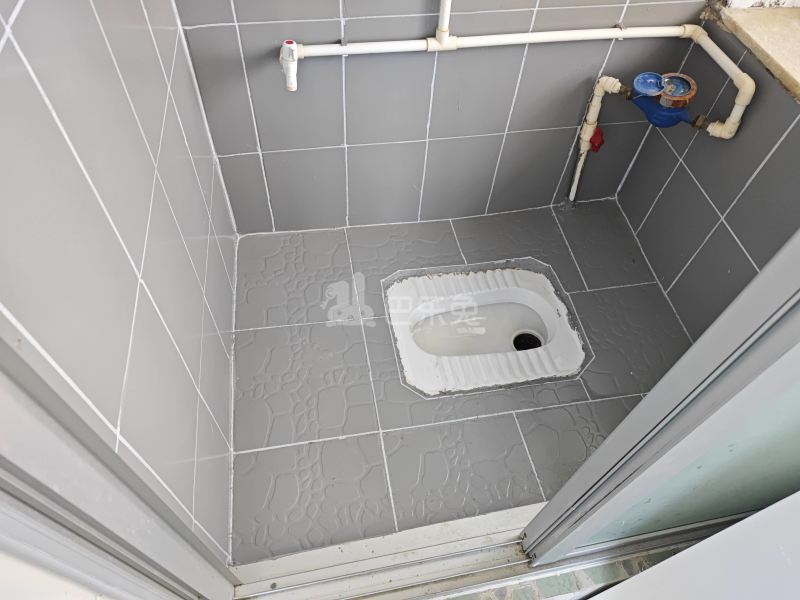 京光海景花园6816915卫生间图4