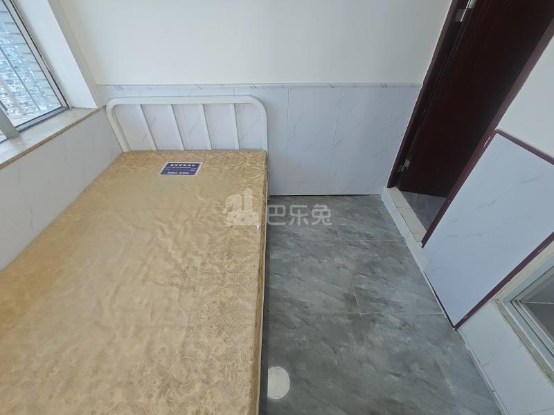 京光海景花园6816915卧室图2