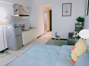 嗨贝壳公寓 1室0厅0卫