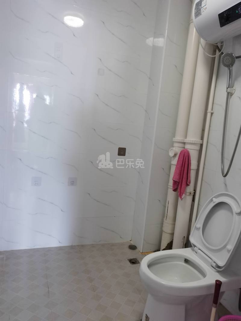 欣逸家园6833739卫生间图6