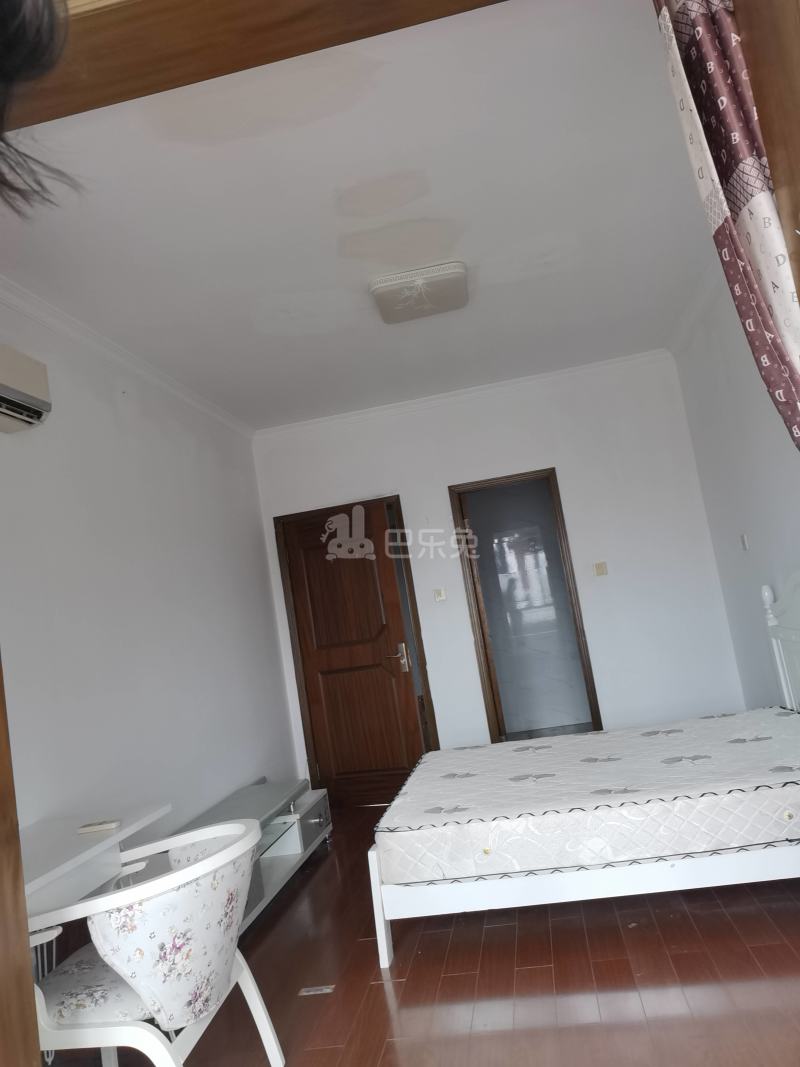 欣逸家园6833739卧室图3