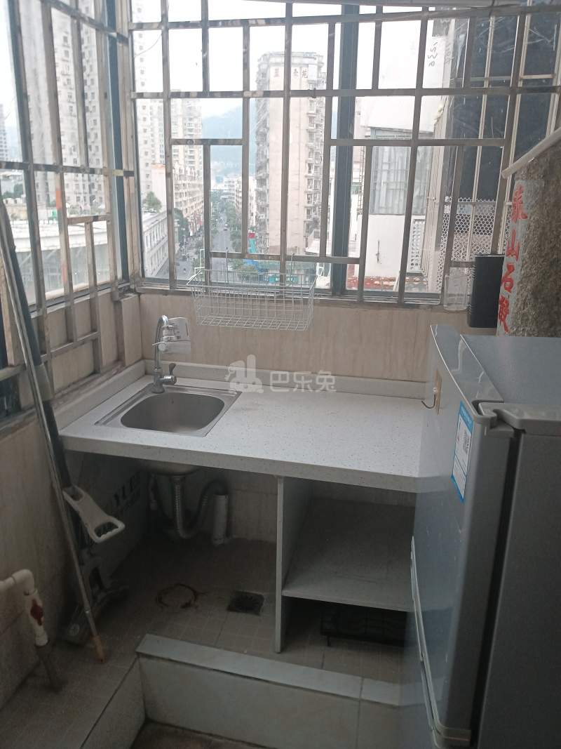 海虹苑6841137厨房图5