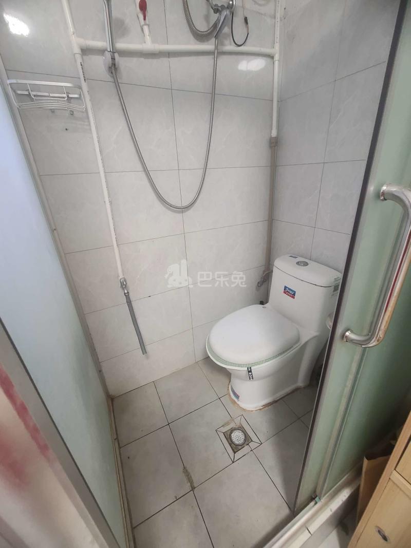 南景苑大厦6868434卫生间图5