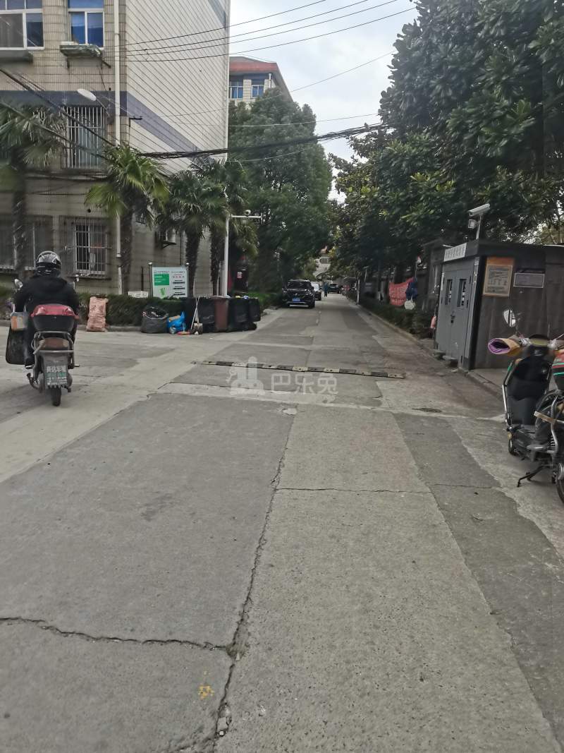 沈巷新村北区6870518周边环境图7