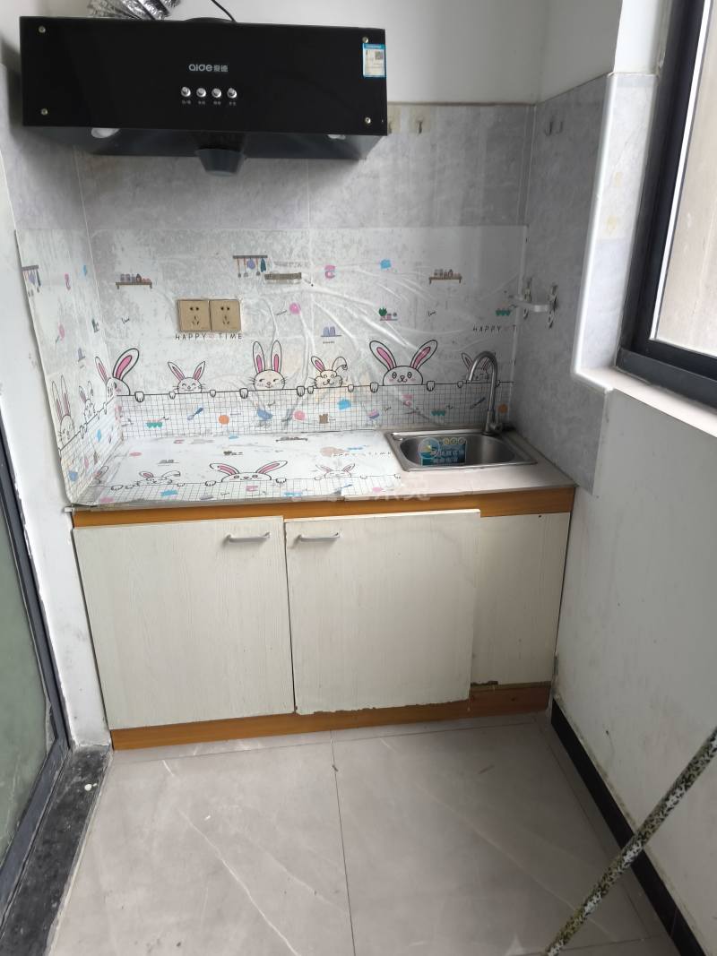 庞家浜新村（昆山）6883499厨房图4