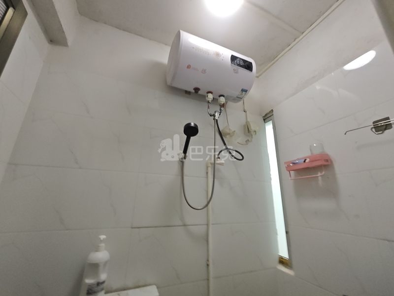 南海花园6896405卧室图3