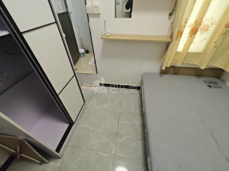 南海花园6896405卧室图2