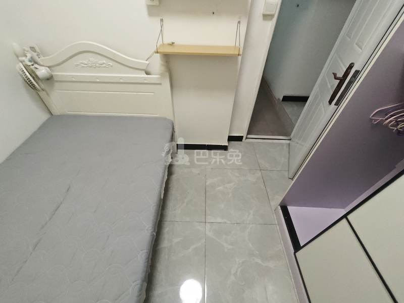 南海花园6896405卧室图1