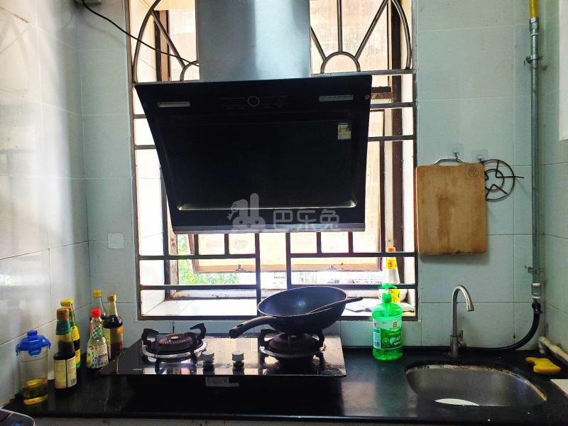 皇洲花园6898168厨房图1