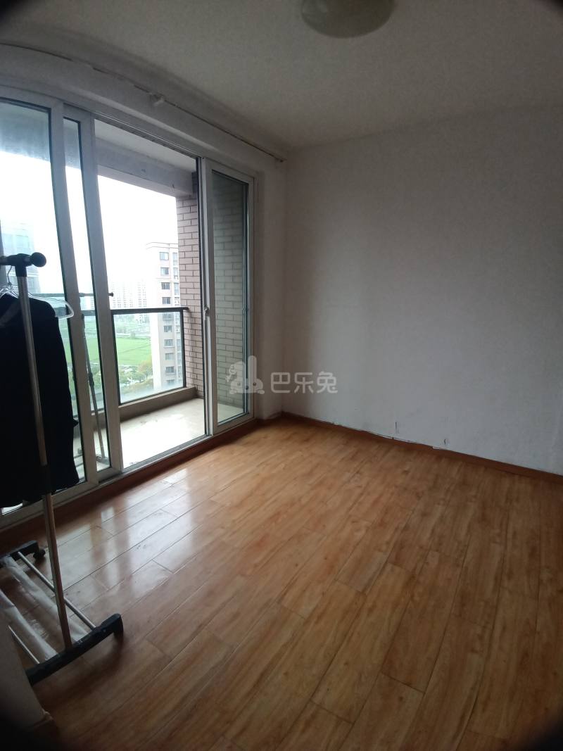 汇丰凯苑6918329客厅图4