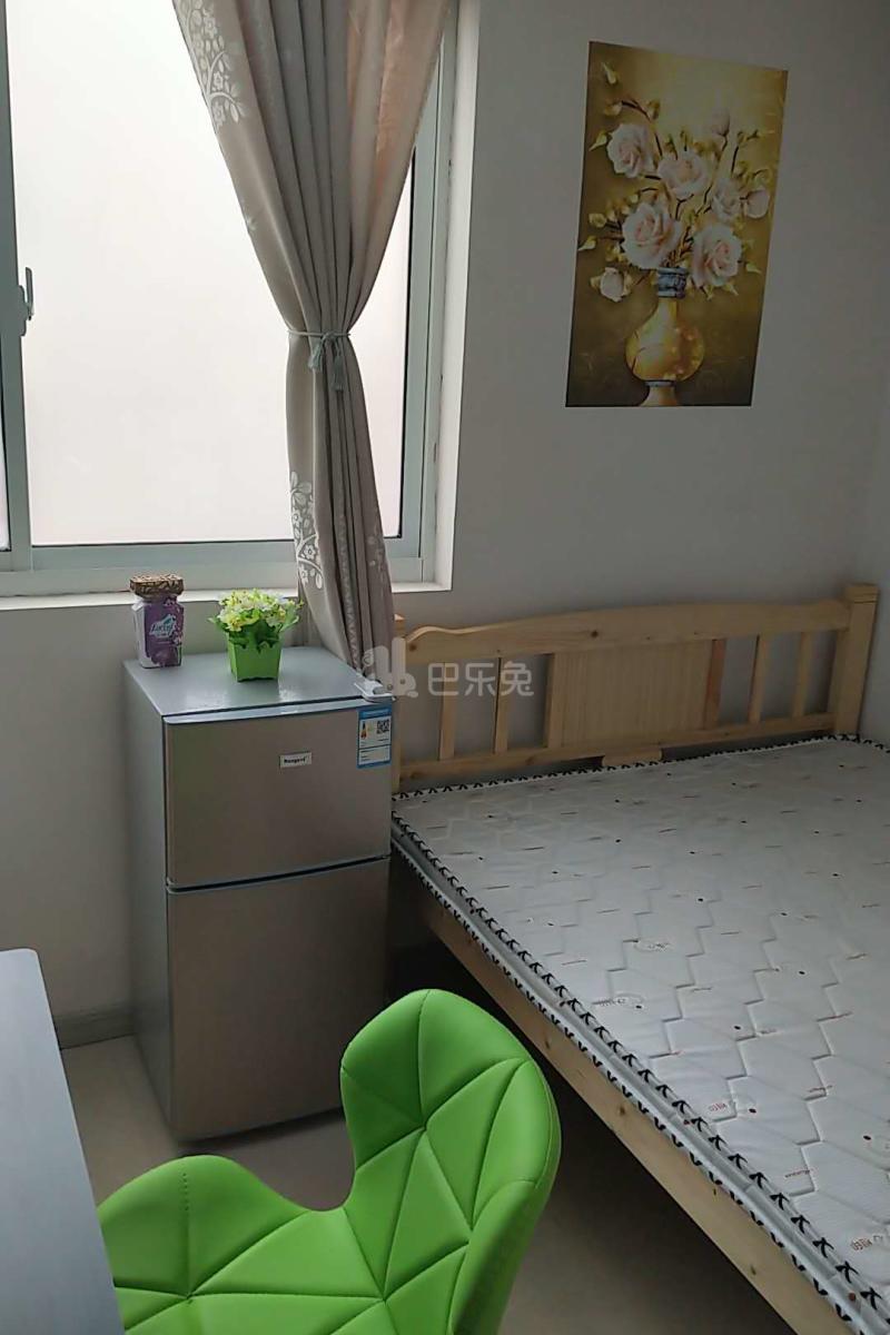 杨思地铁公寓6923649卧室图1