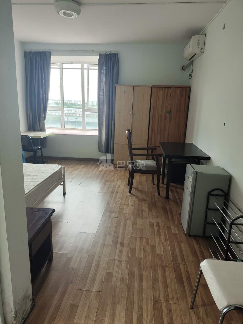 陆家角馨苑东区5791287客厅图4