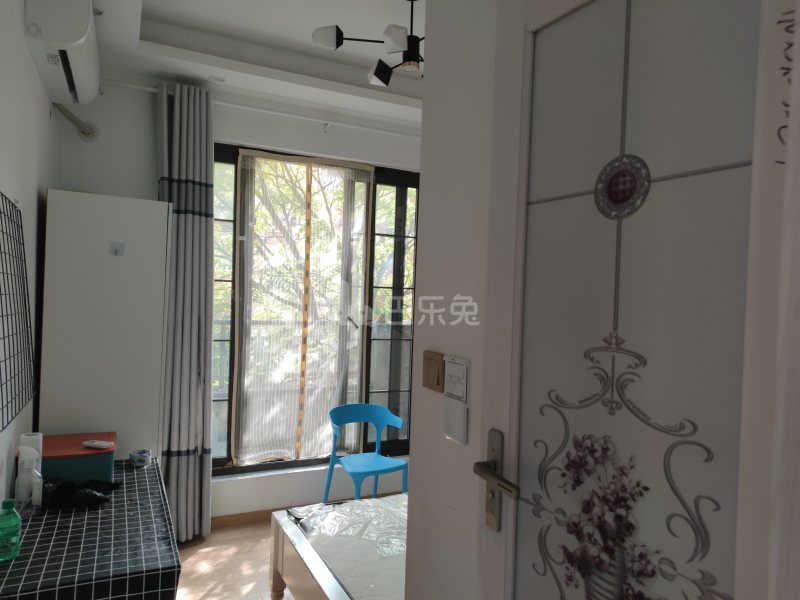 绿地梧桐院6950127卧室图1