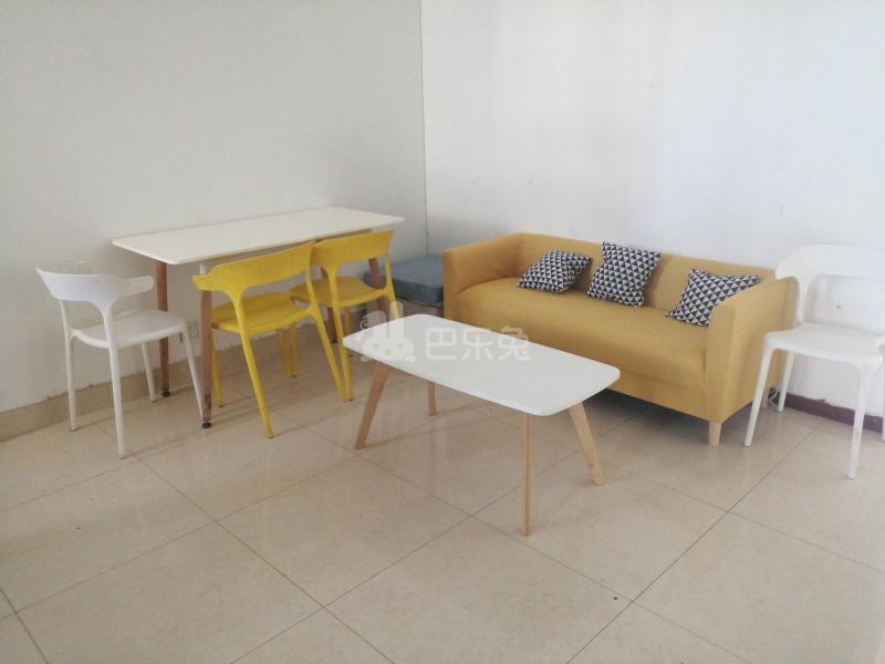 红梅苑6975013客厅图4