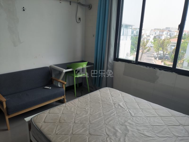 西郊家园（青浦）6990488卧室图1